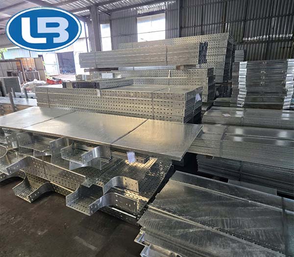 Thang máng cáp mạ kẽm